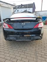 Hyundai Genesis Coupe 3.8 V6 28900KM Technisch neuwertig - Hyundai Genesis: 3.8