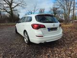Opel Astra Sports Tourer 1.4 T Design Edition 103... - Opel Astra: Design Edition