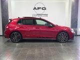 Volkswagen Golf VIII Lim. GTI Clubsport*PANO*DIG-COCKPIT - Volkswagen Golf: Schiebedach