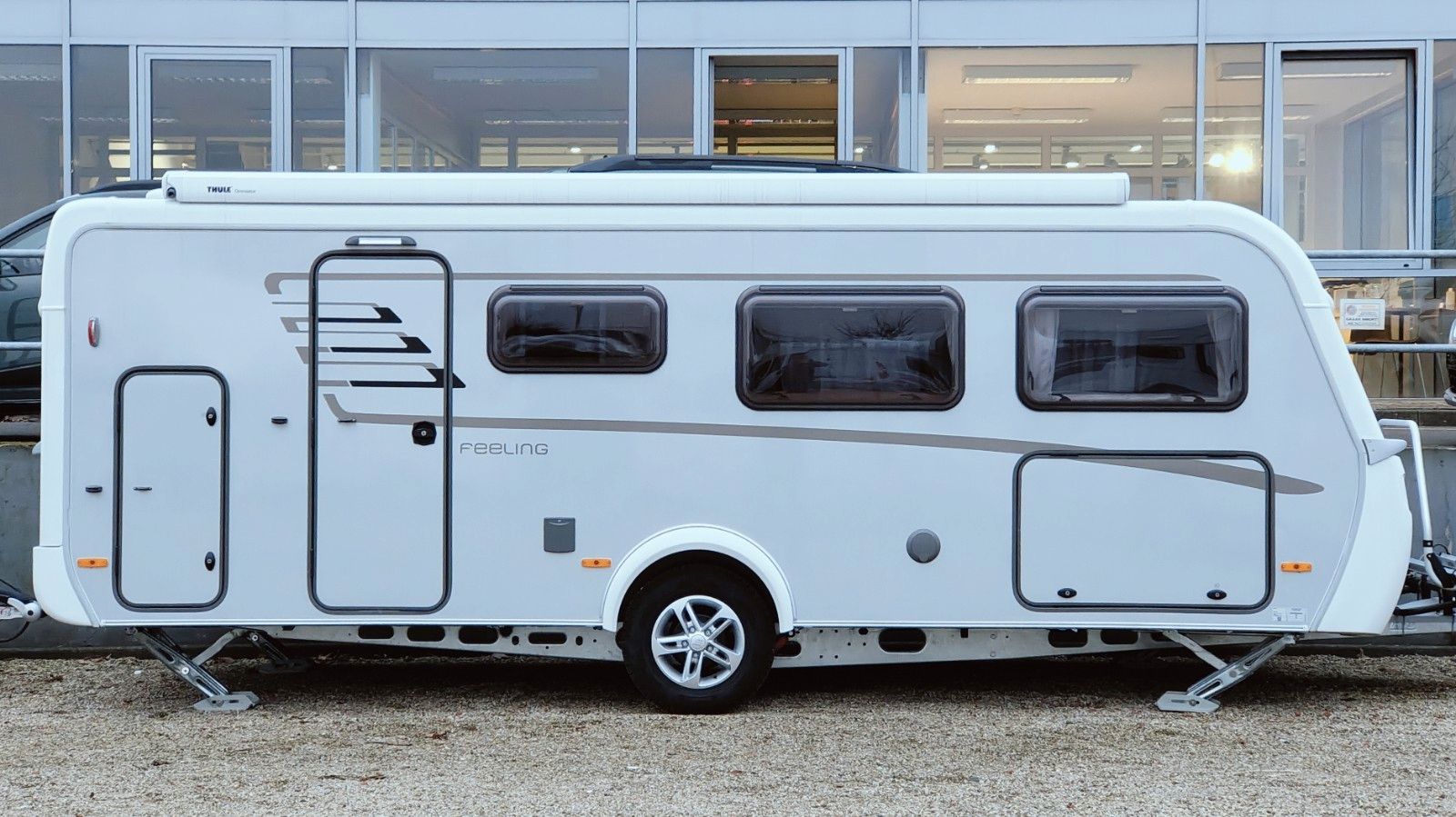 Fahrzeugabbildung HYMER / ERIBA / HYMERCAR Feeling 515 Elegance - SPRING SALE -