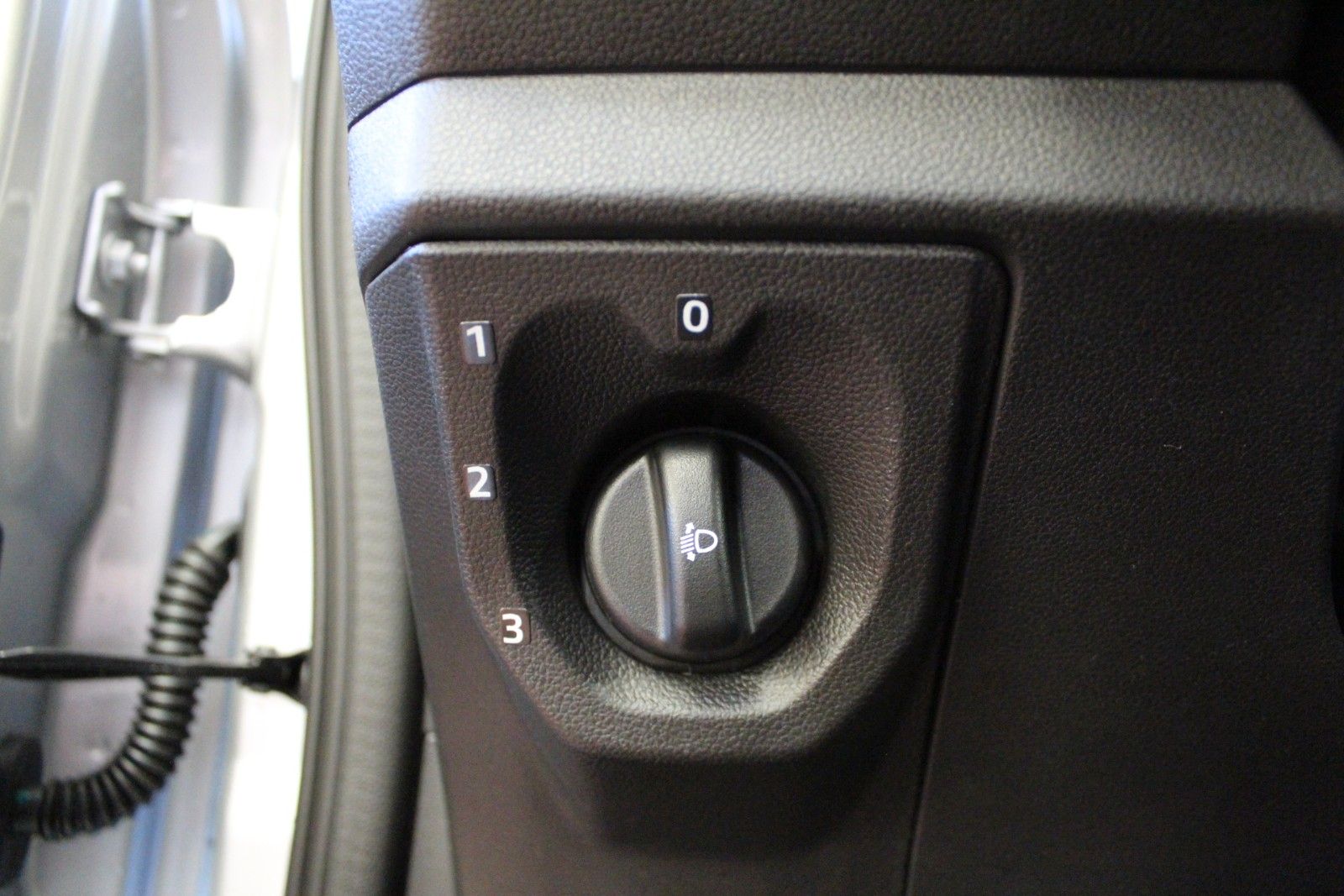 Fahrzeugabbildung Dacia Spring electric 100 Extreme