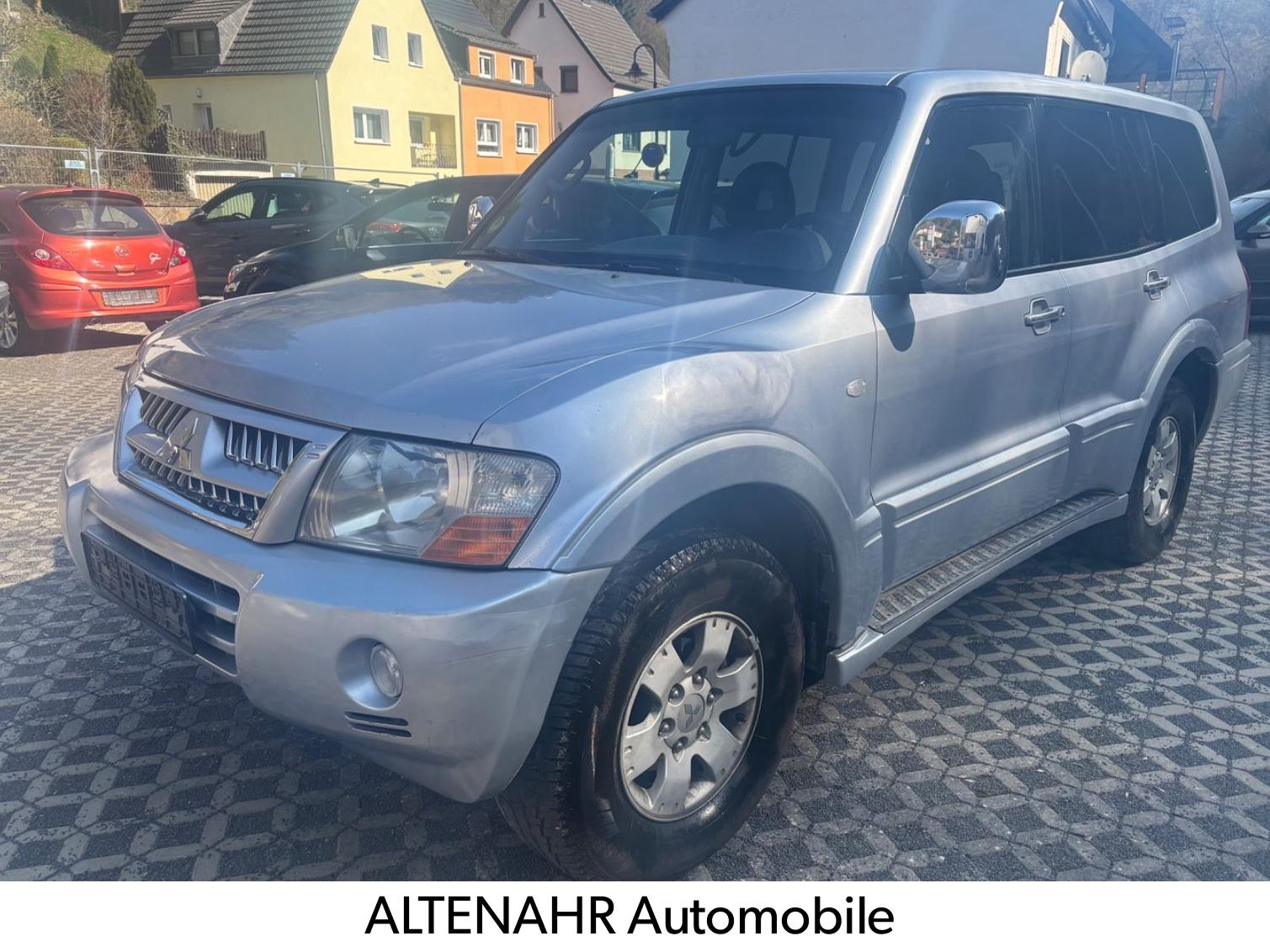 Mitsubishi Pajero 3,2 DI-D Edition 20*TÜVNeu *Memory*V60