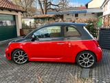 Abarth 595 Turismo mit Jubiläumslackierung - rote Abarth 595 Turismo