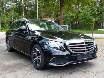 Mercedes E 220 - 3