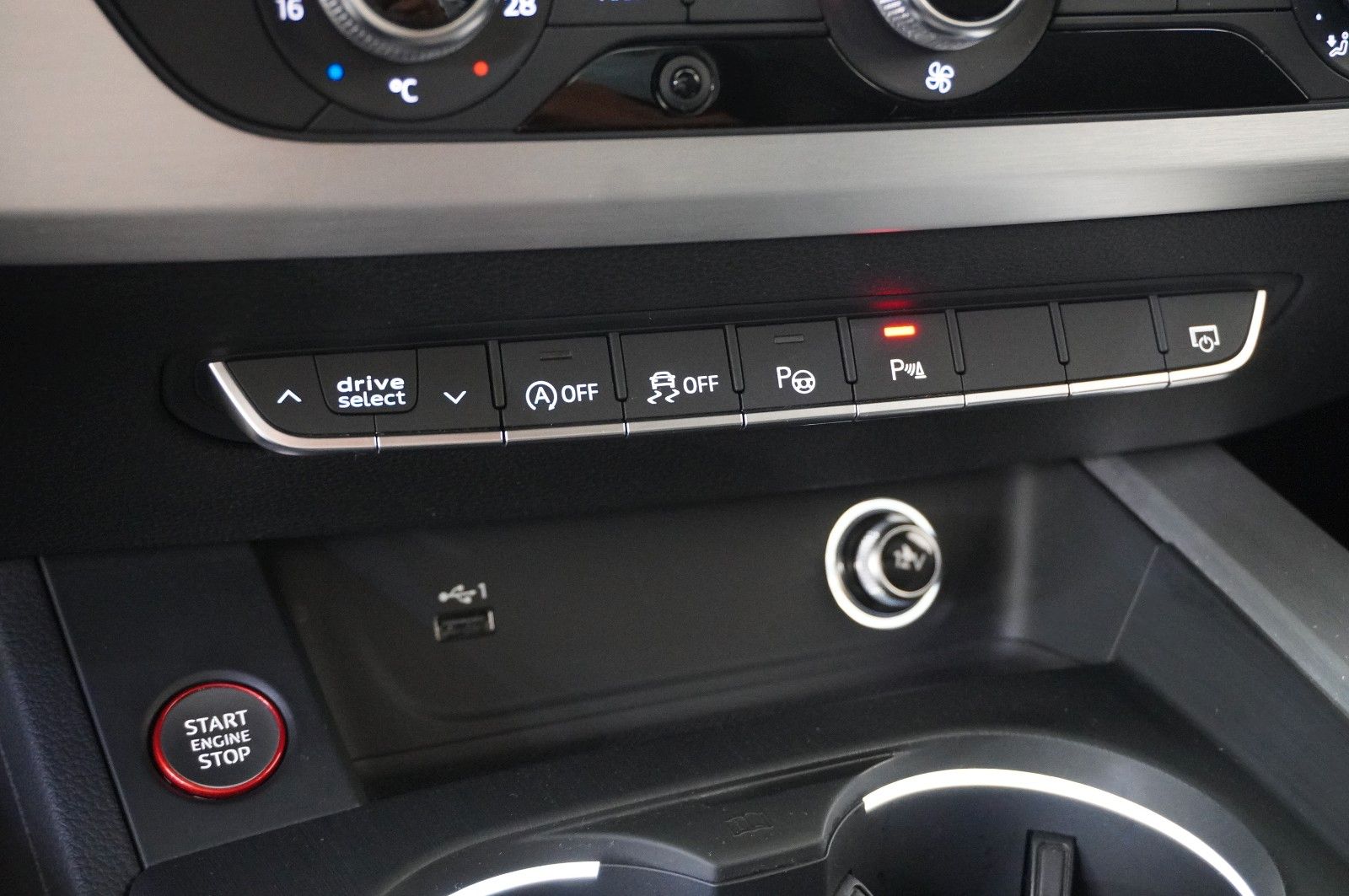 Fahrzeugabbildung Audi S5 Sportback 3.0 TDI QUATTRO LED/NAVI/KAMERA/HUD