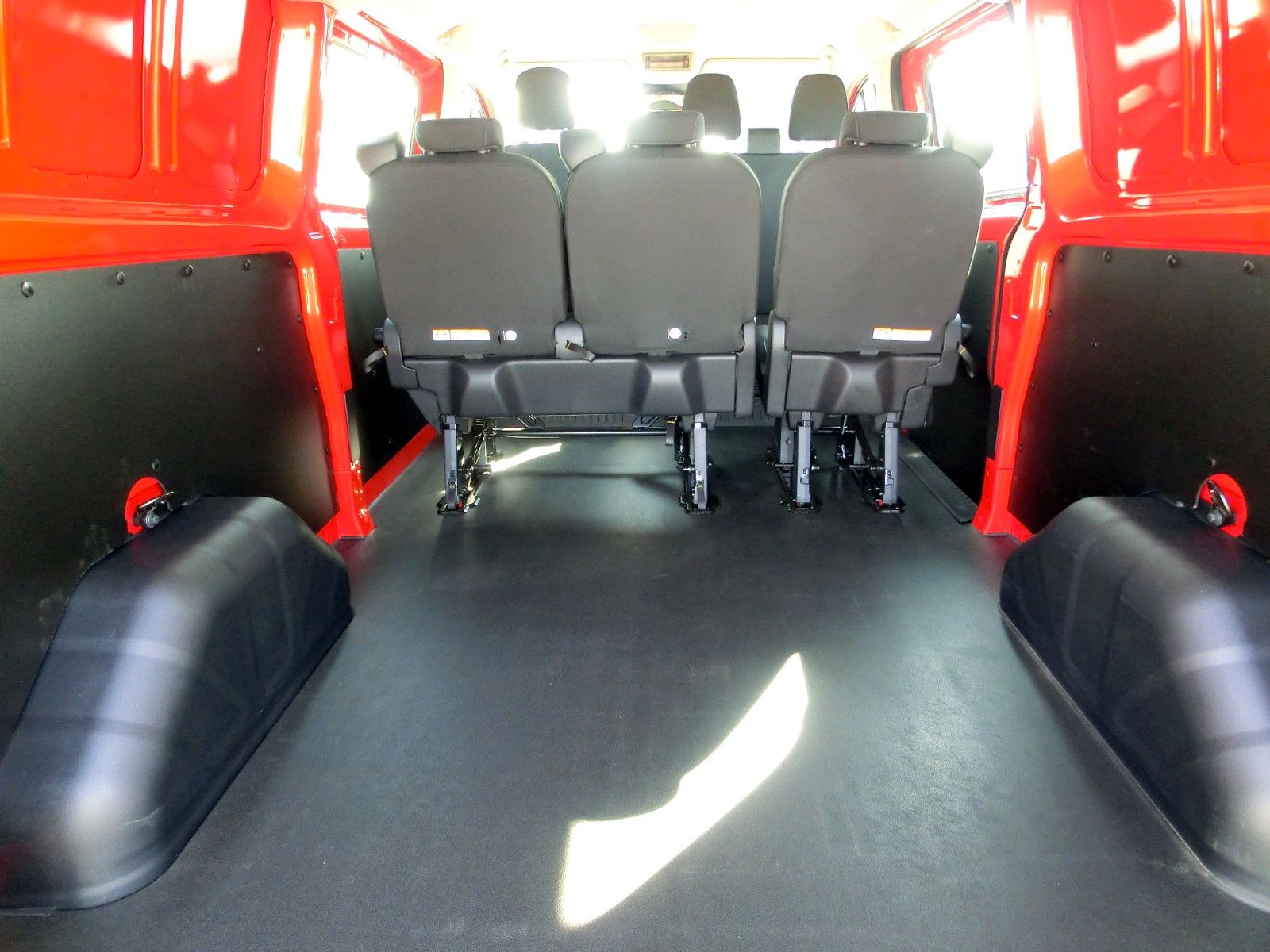 Fahrzeugabbildung Ford Transit Custom Kasten Pkw 320 L2 MHEV