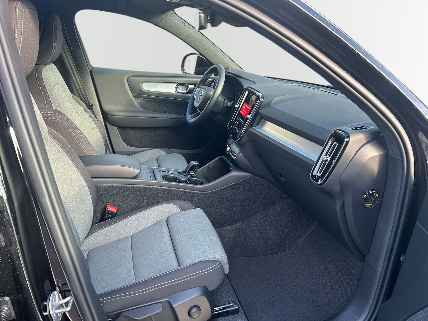 Volvo XC40 B3 Benzin Core 19'' ACC LED Rückfahrkam. Na imagem 3