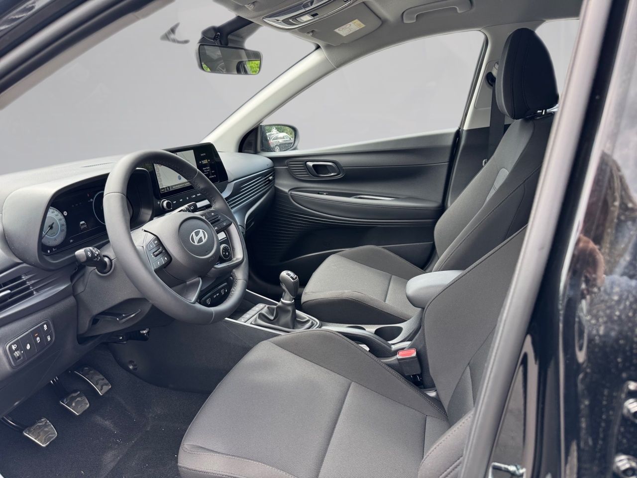 Fahrzeugabbildung Hyundai BAYON TREND Fernlichtass. Kam. LM Navi PDC SpurH