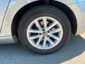 Volkswagen Passat Variant - 8