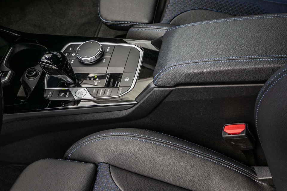 BMW 118 - Bild 9