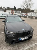 BMW X7 M60 M-Sport Pro, Stand., Exklusiv Pak. 5 Zone - BMW X7 M60 Gebrauchtwagen