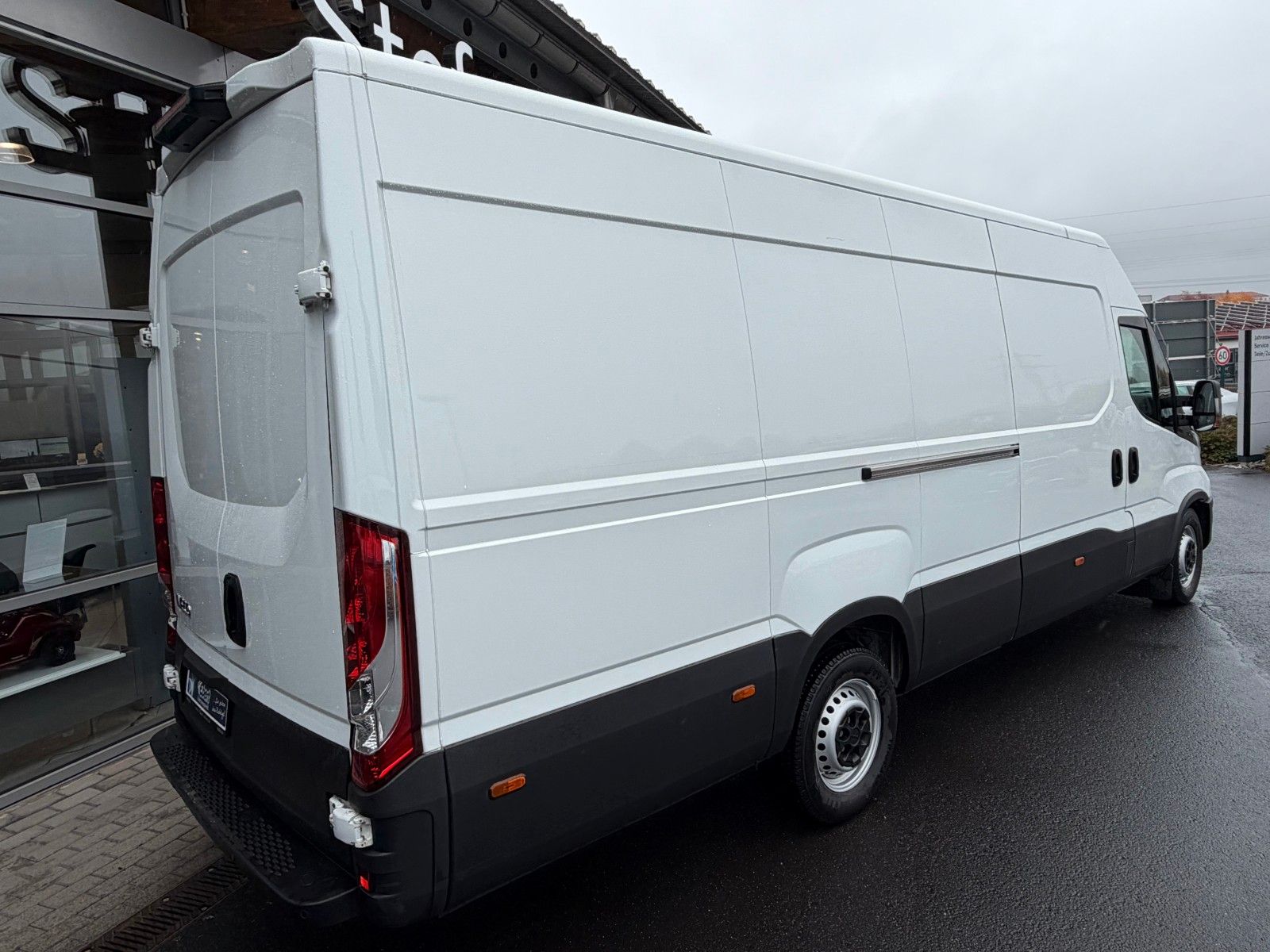 Fahrzeugabbildung Iveco Daily 35S16 V *Klima*R4.100mm*