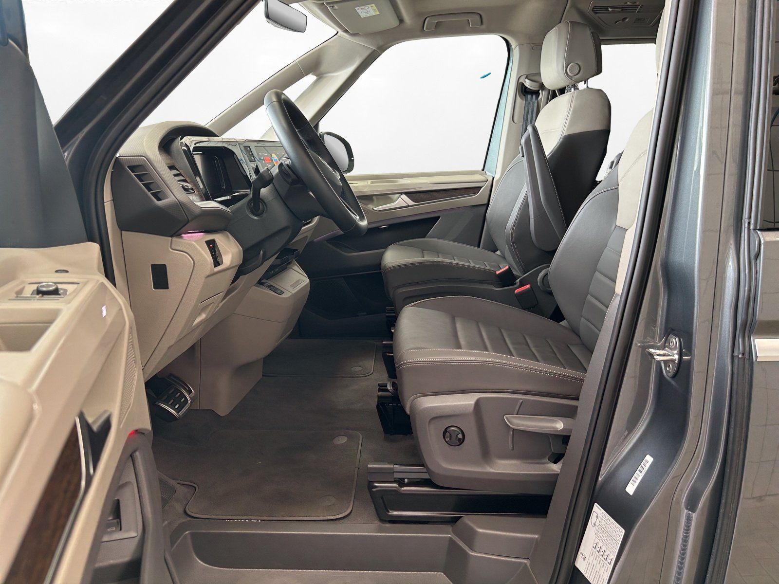 Volkswagen T7 Multivan - Bild 8