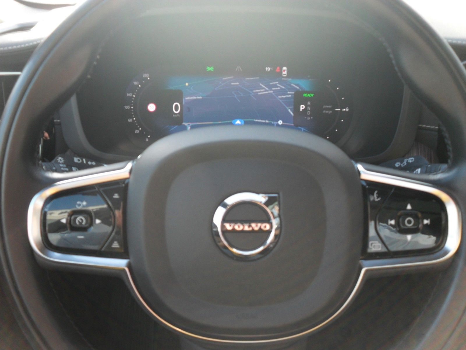 Fahrzeugabbildung Volvo XC 60 T6 Inscription | AWD