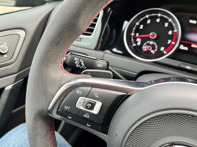 Golf GTI 2.0 TSI DSG LED Navi Leder Sitzheizung