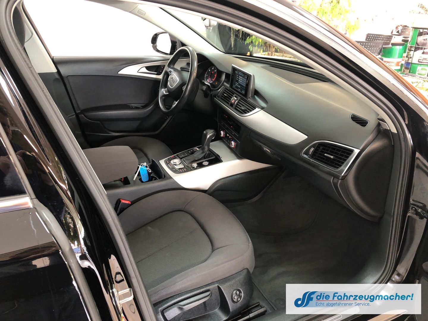 Fahrzeugabbildung Audi A6 Avant 2.0 TDI ultra Navi Bi-Xenon El. Heckkla