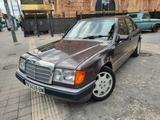 Mercedes-Benz E 230 Unfallfrei Klimaanlage TOP gepflegt 2 Hand - gebrauchte Mercedes-Benz E 230 aus dem Jahr 1992