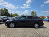 Toyota Avensis Kombi Life - Toyota Avensis Life