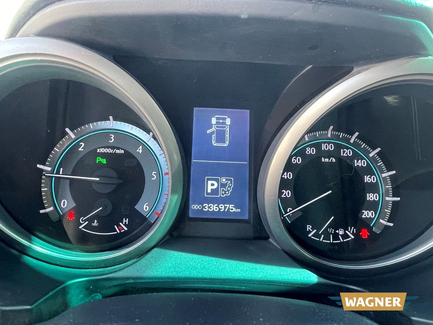 Fahrzeugabbildung Toyota Land Cruiser Life 3.0 D-4D Automatik Sitzheizung