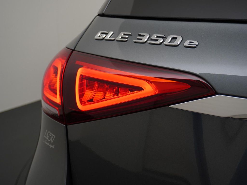 Mercedes-Benz GLE 350 e 4MATIC AMG Premium Plus | Panorama - S