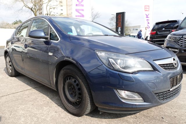 Opel Astra J Lim. 5-trg. Cosmo+PDC+SR+WR+