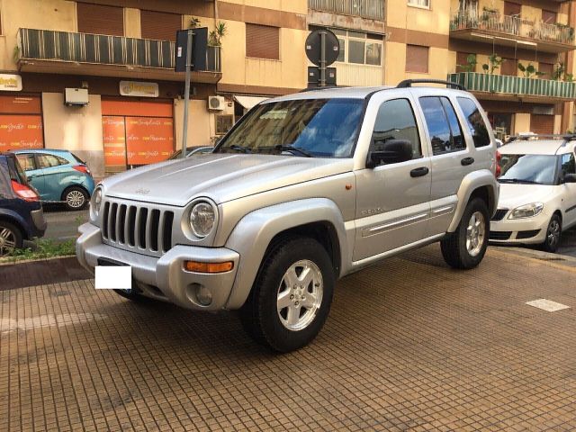 Jeep Cherokee 2.5 CRD Limited