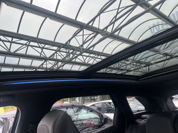 Peugeot 3008 GT PT 130 Navi+SHZ+SD+360°+LED+Leder+Memory