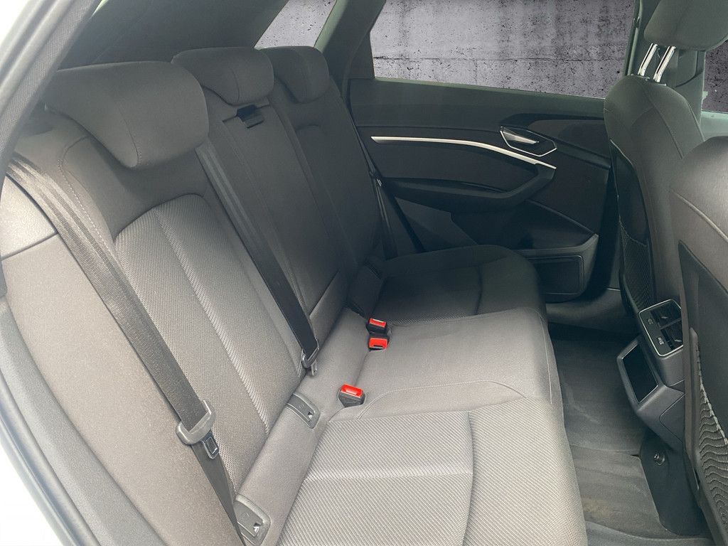 Audi e-tron - Bild 12