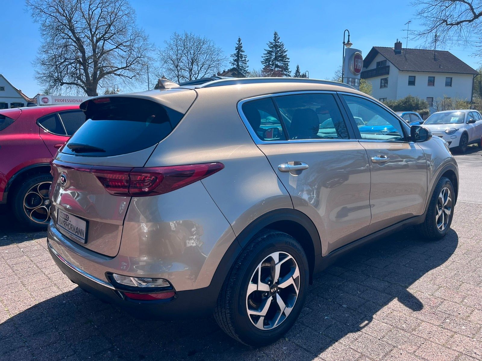 Fahrzeugabbildung Kia Sportage Dream Team 2WD Navi Klima Sitzheizung