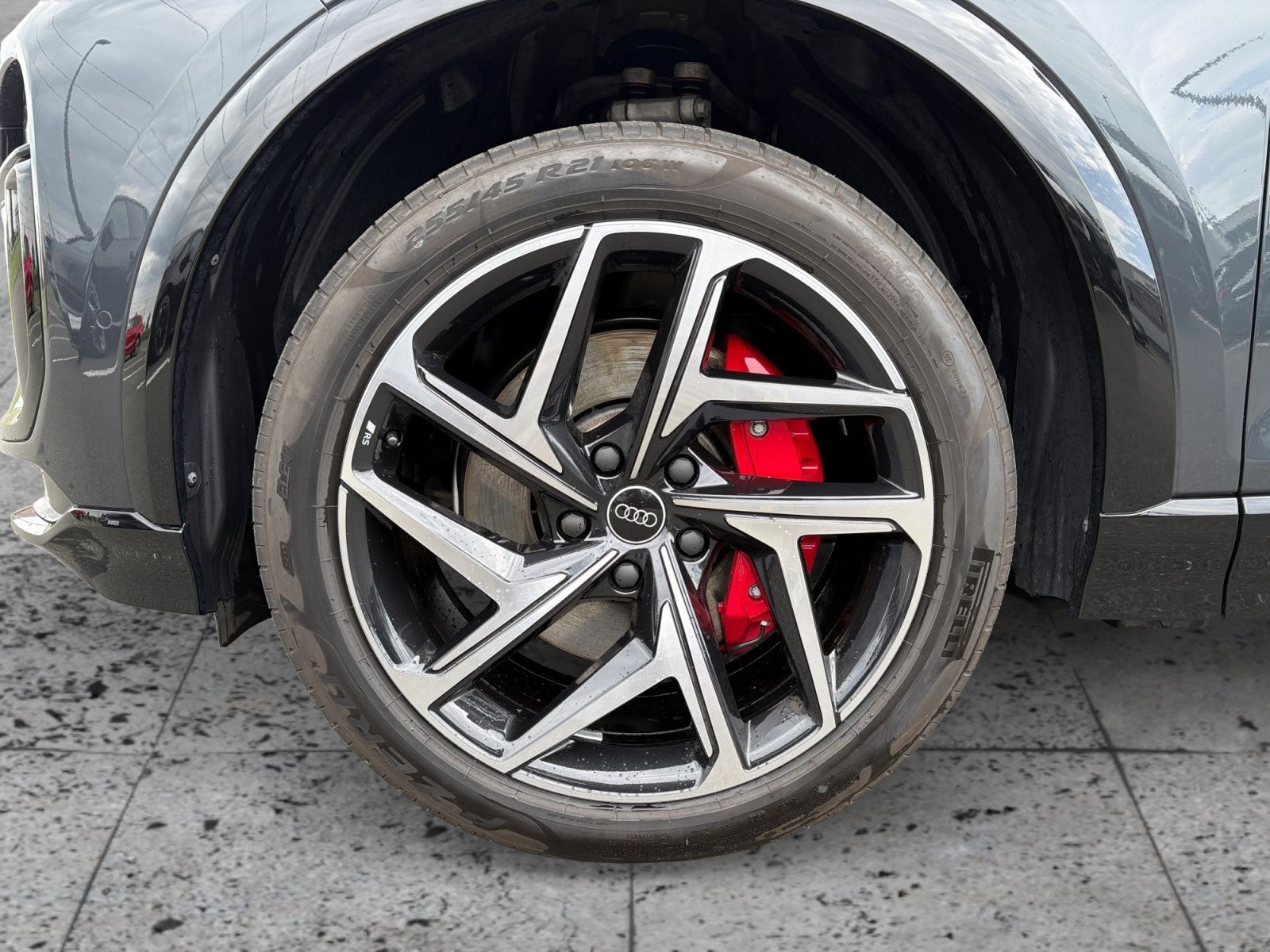 Audi SQ6 e-tron - Bild 8