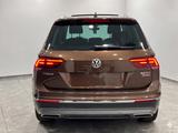 Volkswagen Tiguan 2.0 TSI 162kW DSG 4MOTION VOLL - Volkswagen Tiguan: Braun