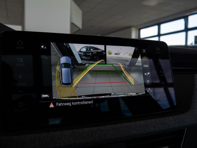 Kamiq 1.5 TSI Selection SHZ KAMERA NAVI ACC PANO