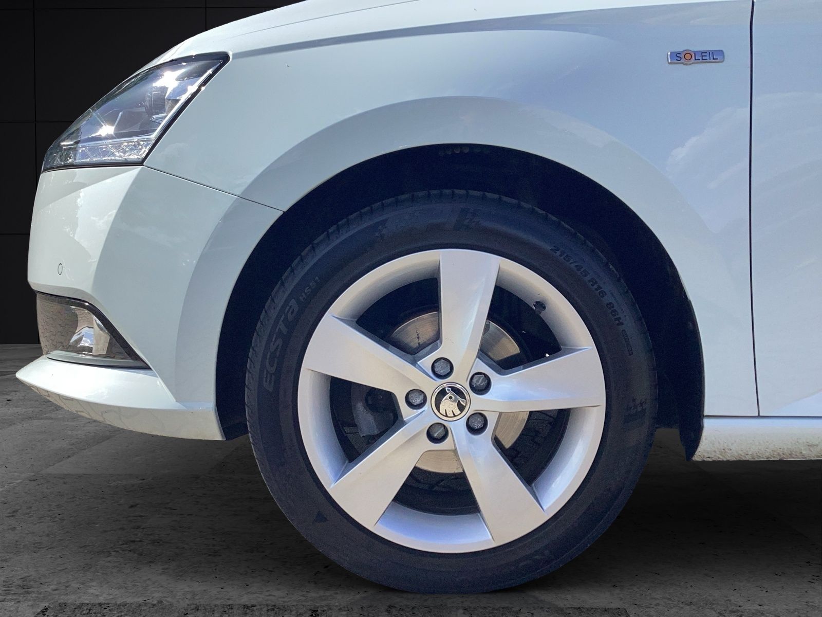 Fahrzeugabbildung SKODA Fabia Combi TSI Soleil LED Navi ACC RFK SHZ