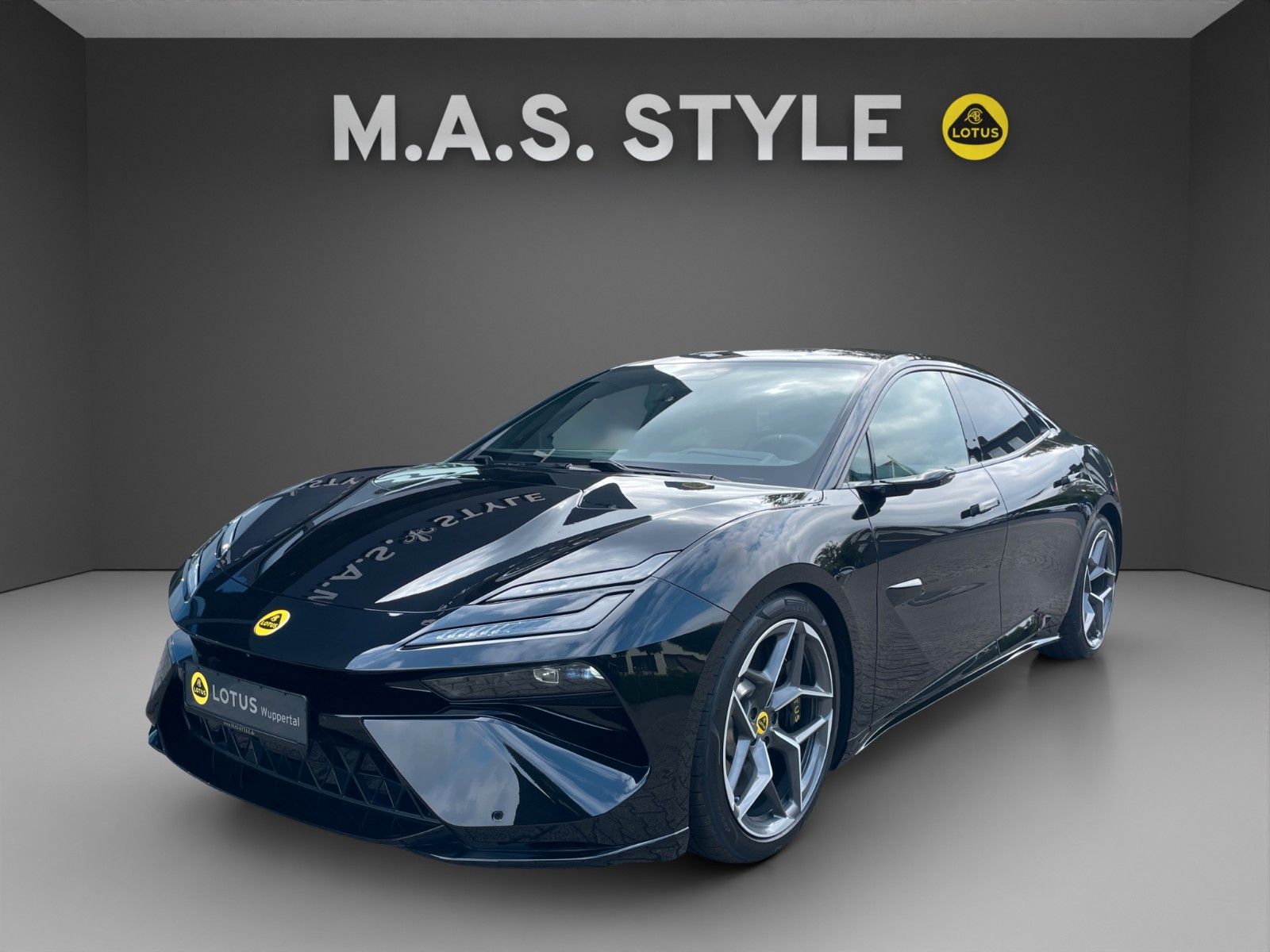 Fahrzeugabbildung Lotus Emeya 600 Sport SE Innen Gold Carbon Sitzschalen
