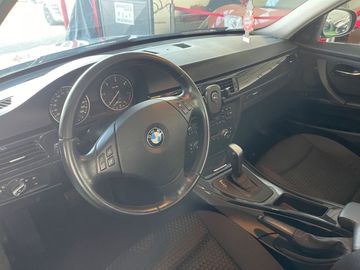 BMW 320 - 11