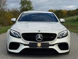 Mercedes-Benz E 63 S AMG 4Matic+/Comand/Multibeam/Memory/Cam/ - weiße Mercedes-Benz E 63 AMG