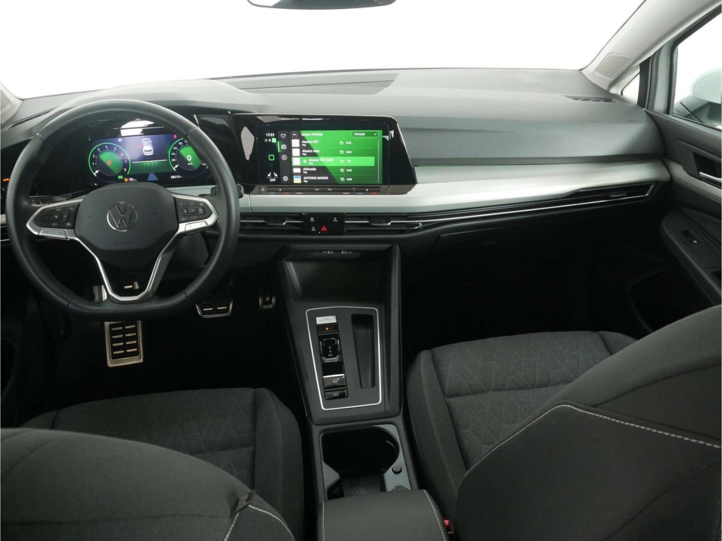 Volkswagen Golf 1.0 eTSI Move DSG App-Connect/SH/Klima, миниатюра 12