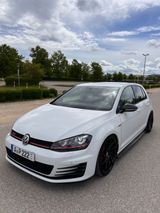 Volkswagen GTI Performance / DSG / neue Reifen / Scheckheft - Volkswagen Golf: Reifen
