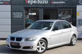 BMW 320i Automatik*XENON*NAVI*PDC*KLIMA*SHZ*TEMPOMAT - BMW 320 aus 2009: 320i