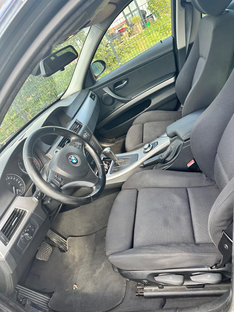 BMW 320 2006 — photo 10