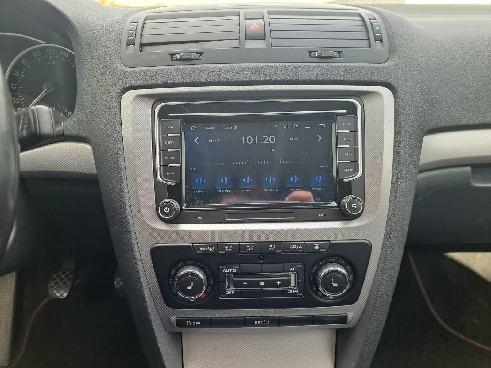 Skoda Octavia 2011 — photo 19