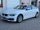 BMW Limousine 330 e iPerformance Advantage AUTOMATIK - gebrauchte BMW 330 aus dem Jahr 2016
