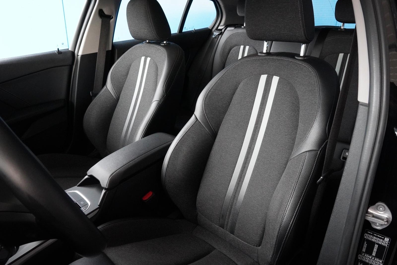 BMW 118 i Advantage*BT*NAVI*PDC*CARPLAY*, миниатюра 26