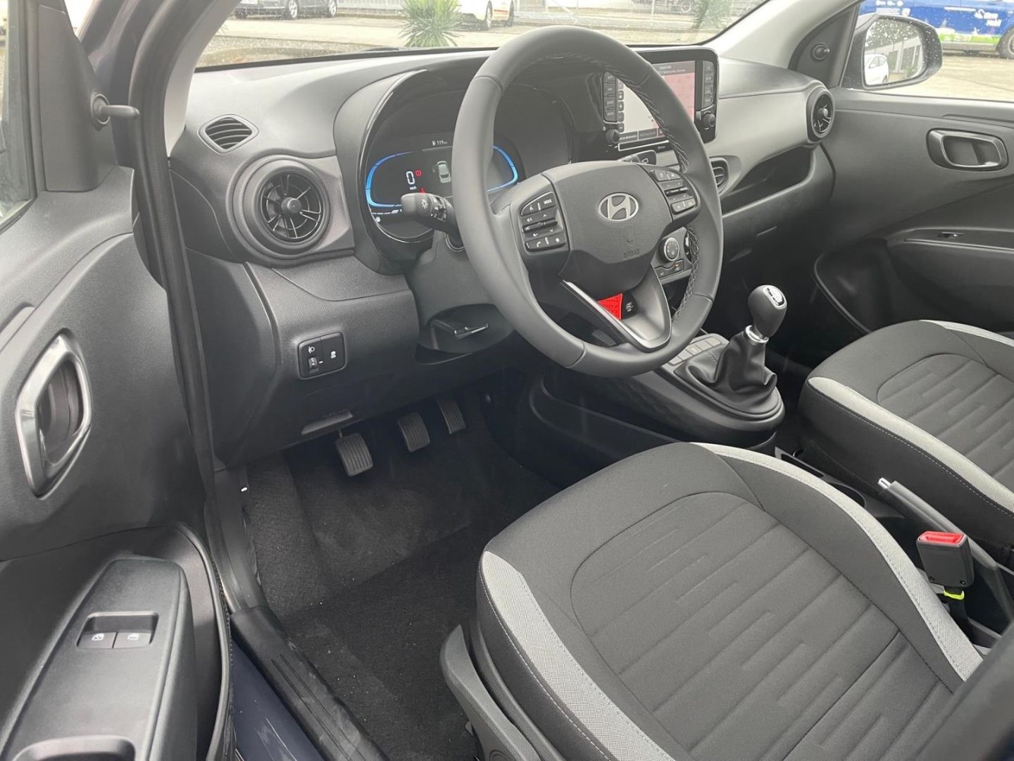 Fahrzeugabbildung Hyundai i10 1.0 SELECT NAVI+KAMERA+PDC+KLIMA+ACAA