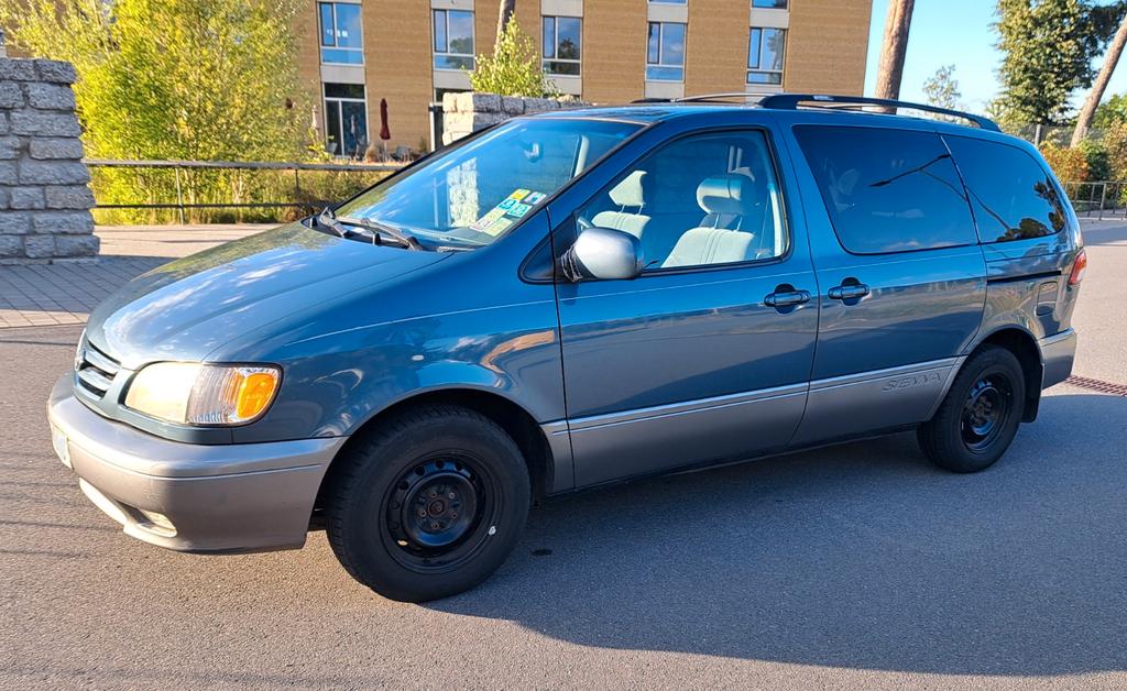 Toyota Sienna