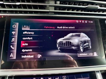 Audi Q8 - 11