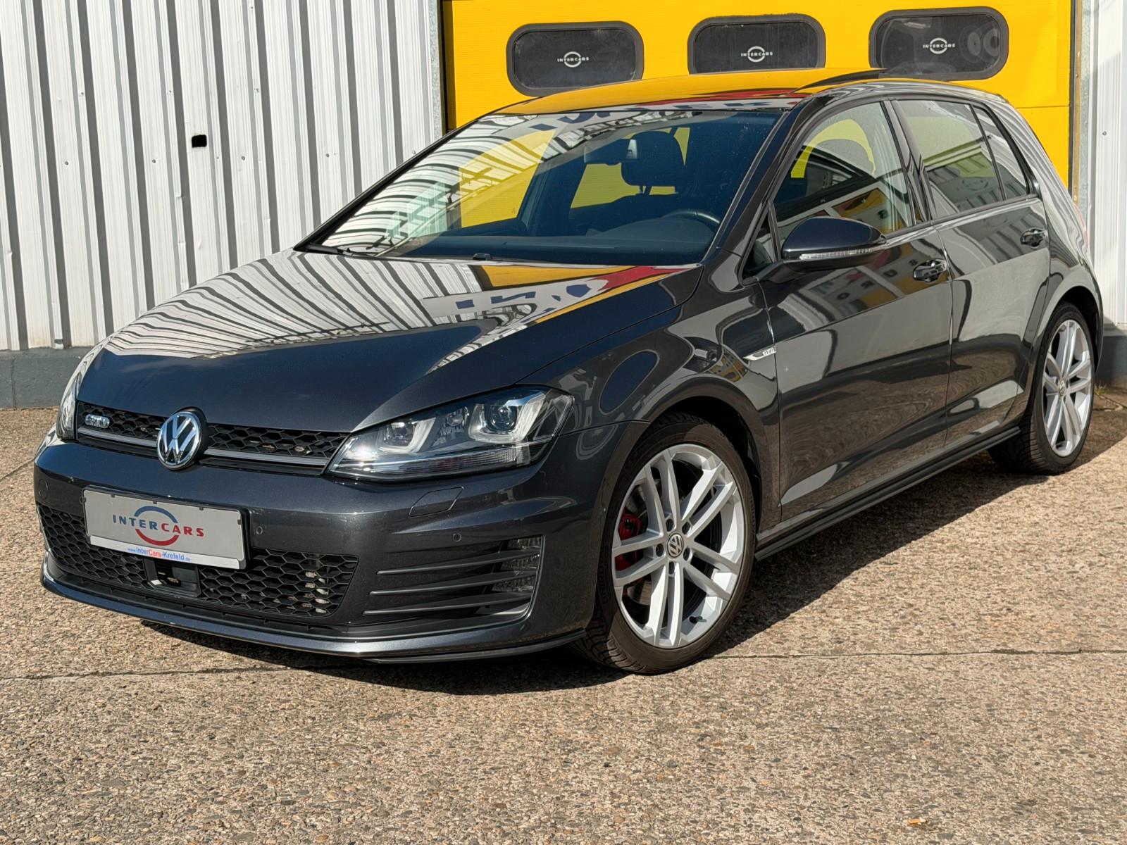 Volkswagen Golf VII Lim. GTD Automatik BMT Panor. Standh.