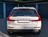 Volvo XC60 D4 Momentum Pro/ Standhz./ Shz./ HK/ Kamera - Volvo XC60 Gebrauchtwagen in Stuttgart