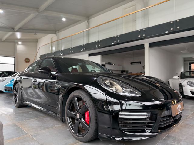 Porsche Panamera Turbo 4.8 V8/Carbon/Chrono/Sport-Design