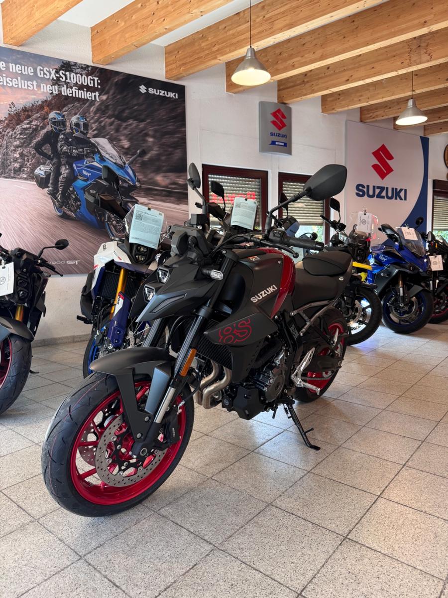Suzuki GSX-8 S  plus 400€ Tankgutschein